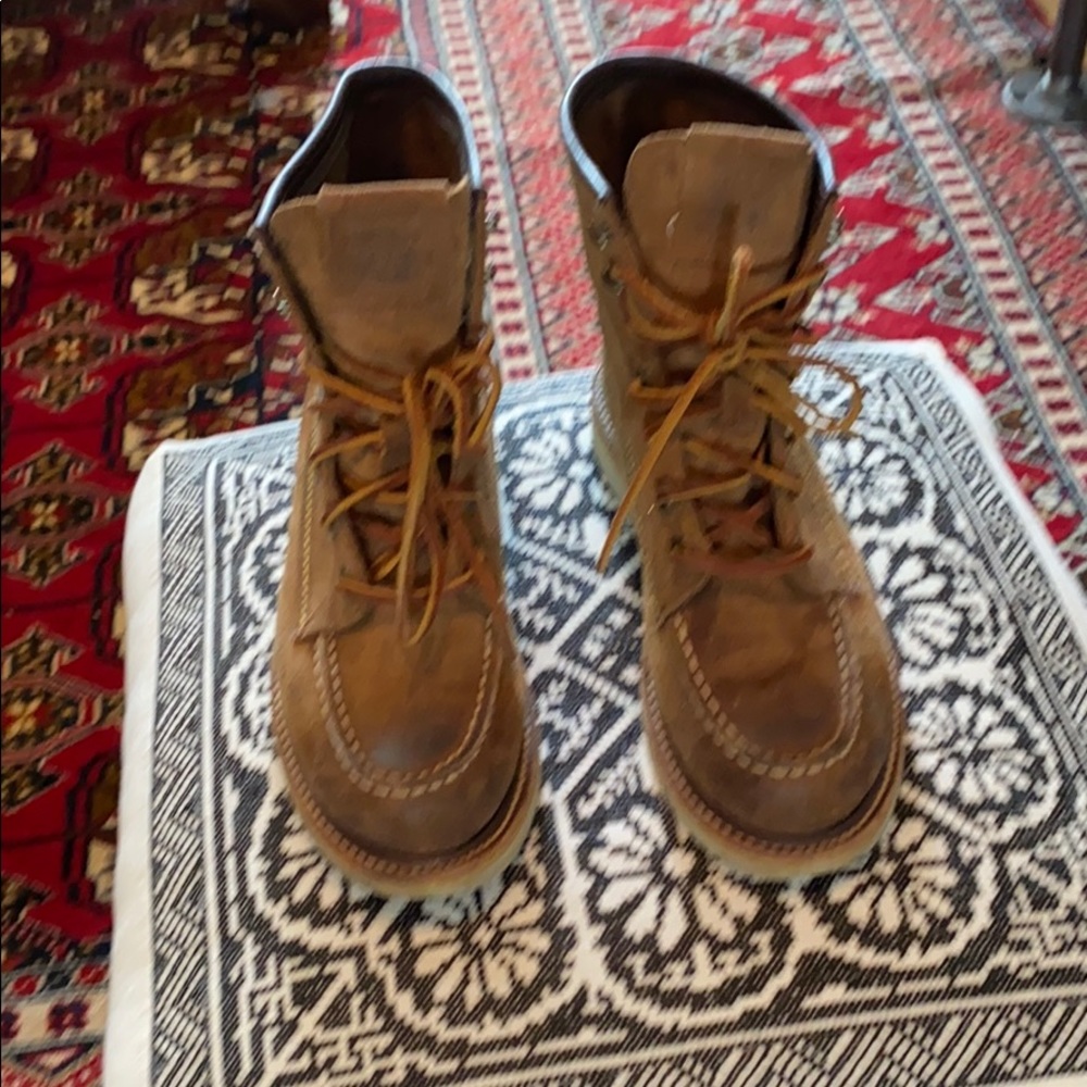 Women’s Frye boots